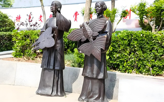 以銅為墨，鐫刻時代精神 —— 優藝雕塑專注銅雕三十年